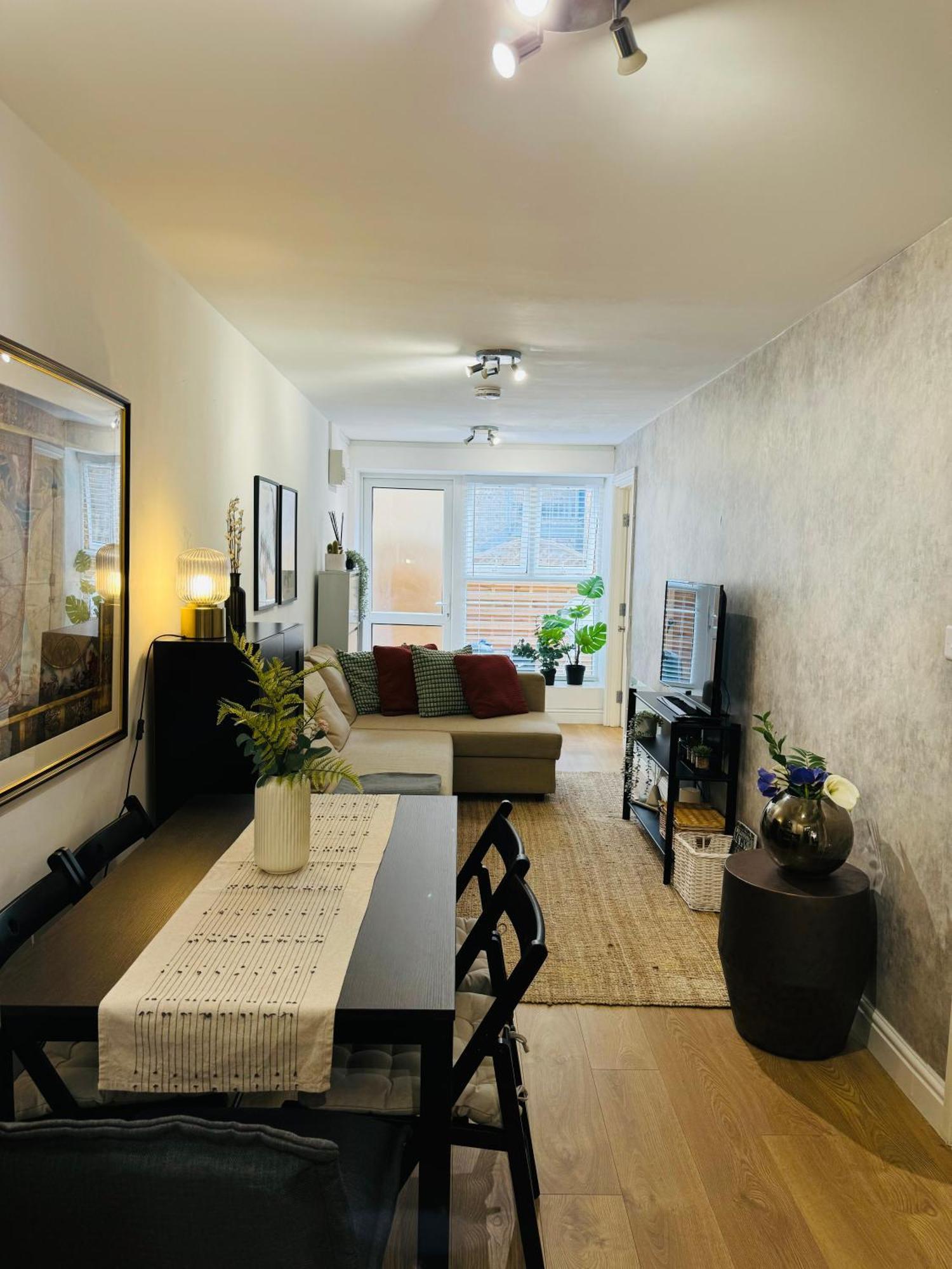 Holiday Home 2Br L 2Ba With Patio-Sleep 6 Londra Esterno foto