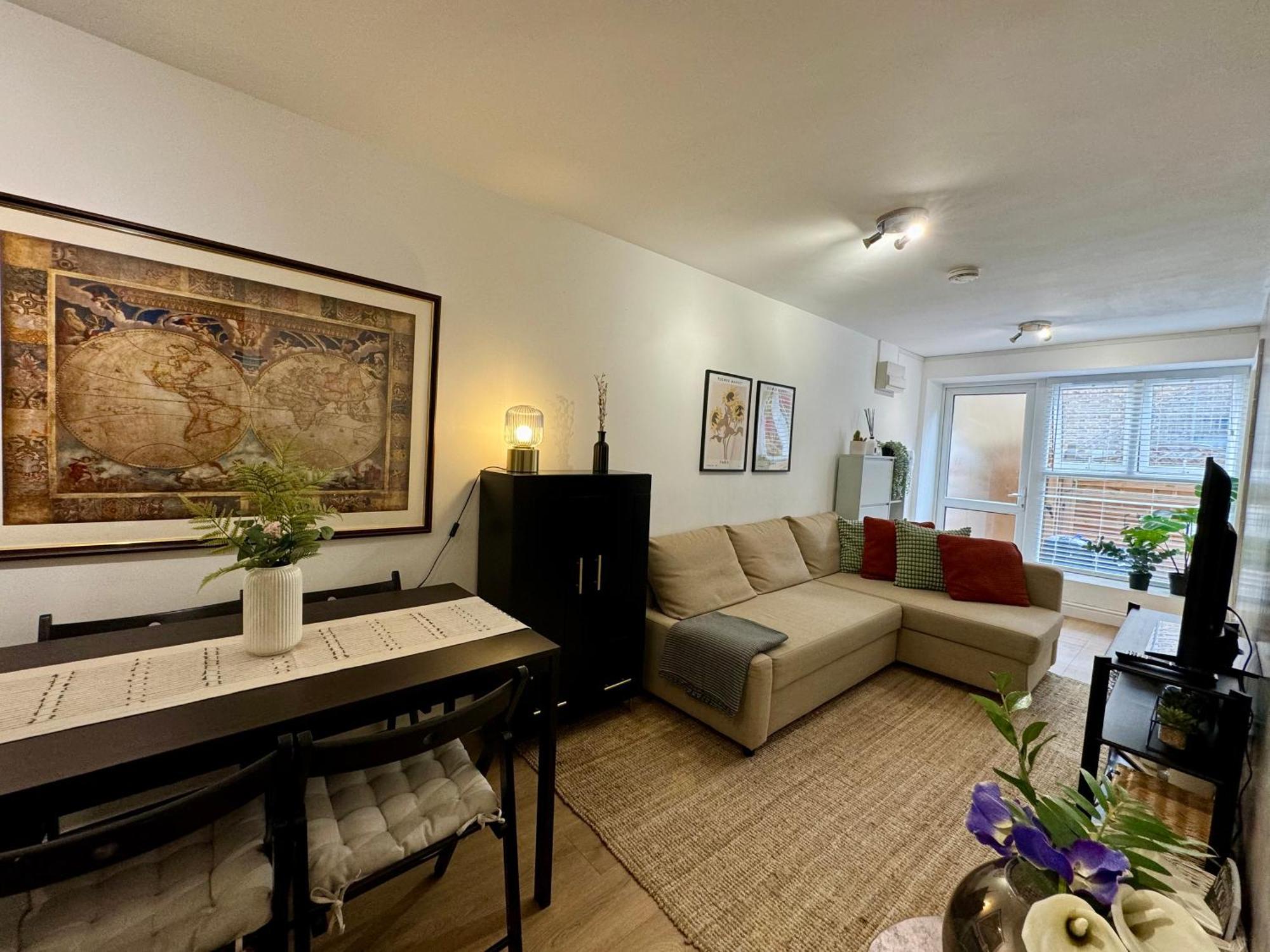 Holiday Home 2Br L 2Ba With Patio-Sleep 6 Londra Esterno foto